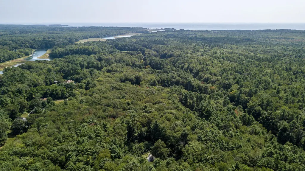 155 Brown Street Kennebunk ME 04043