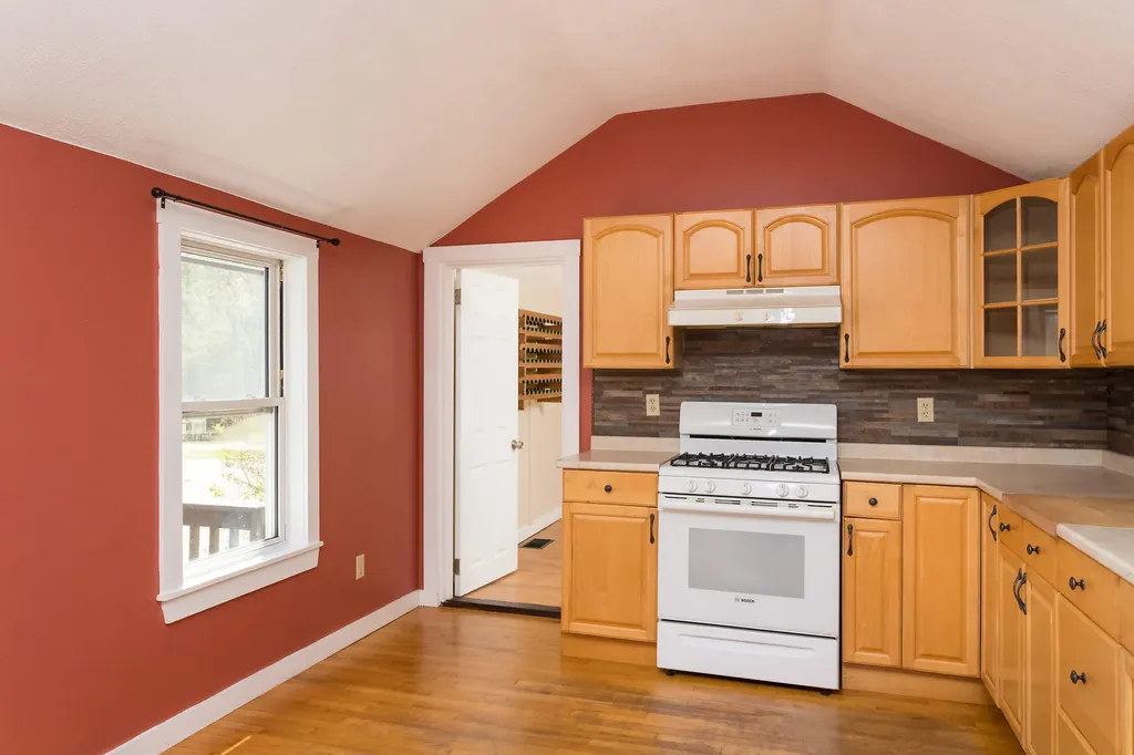 156 West Road Waterboro ME 04087