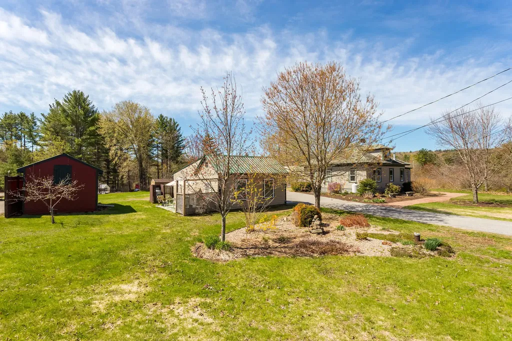 156 West Road Waterboro ME 04087