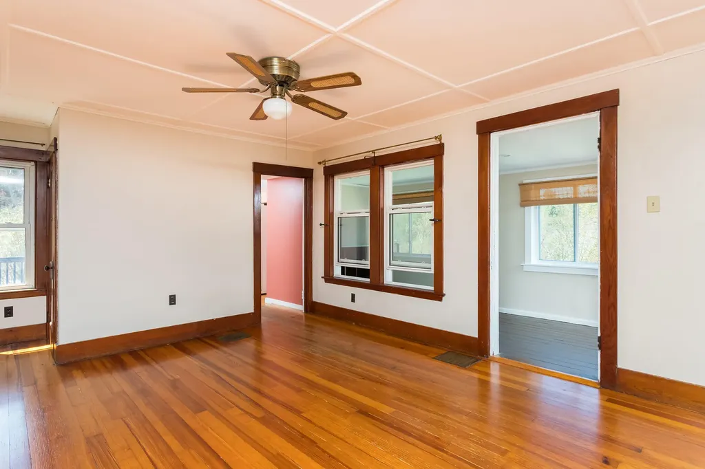 156 West Road Waterboro ME 04087