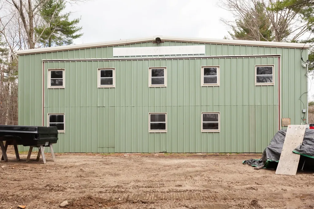 68 Lamplighter Lane Eliot ME 03903