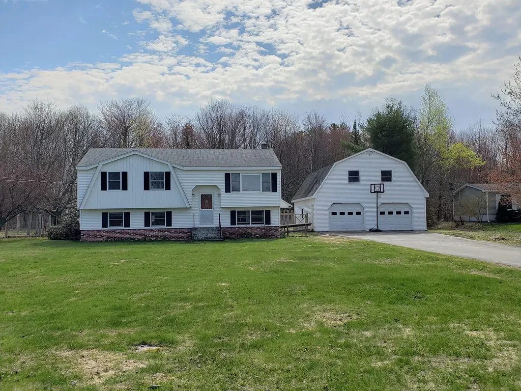 1285 Upper Oak Hill Road Swanville ME 04915