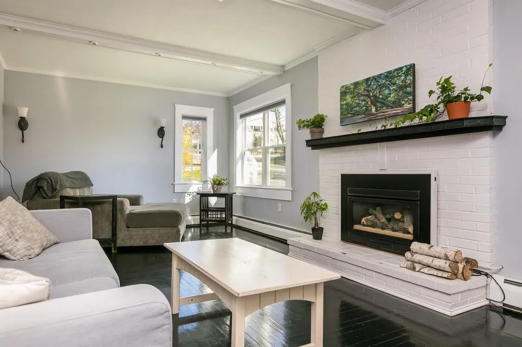 42 Acorn Street Biddeford ME 04005