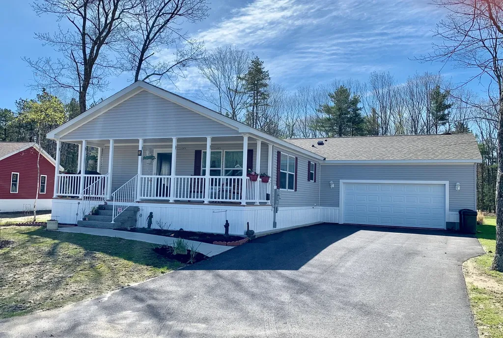 5 Conifer Drive Lyman ME 04002