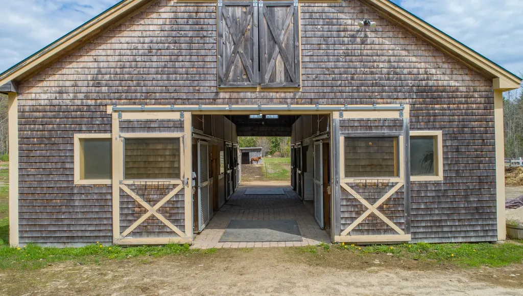 107 Ash Swamp Road Scarborough ME 04074