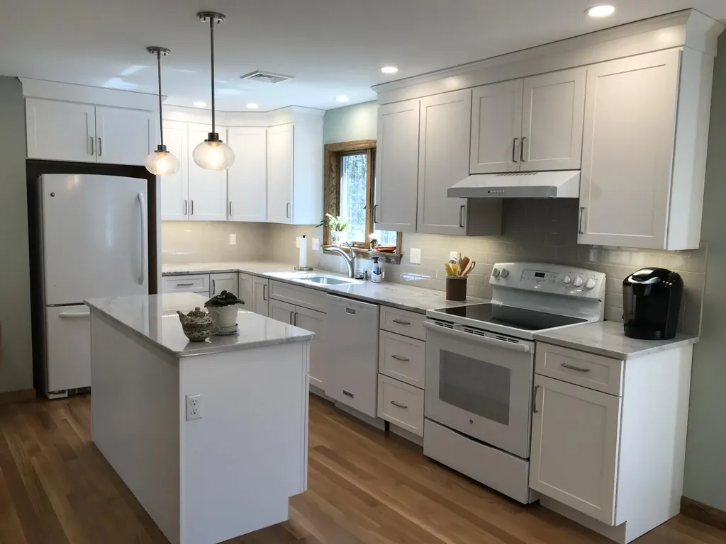 80 Narragansett Street Gorham ME 04038