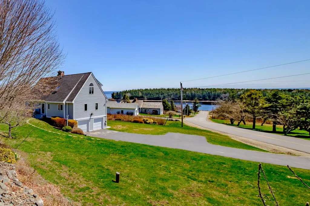 536 Ash Point Drive Owls Head ME 04854