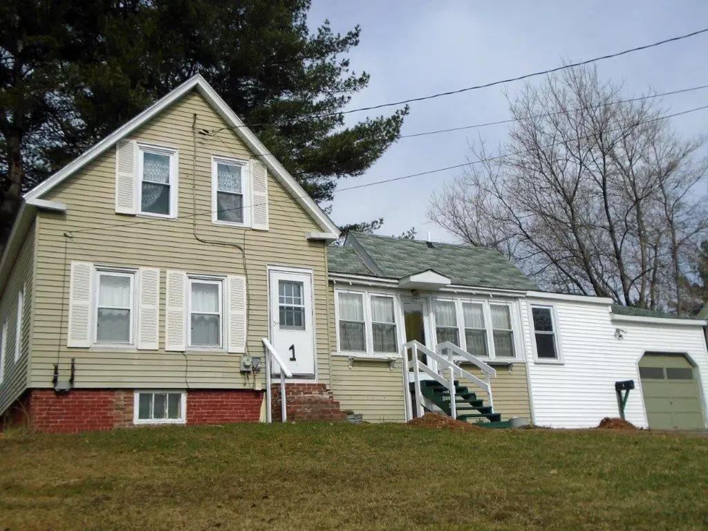 1 Dyer Court Fairfield ME 04937