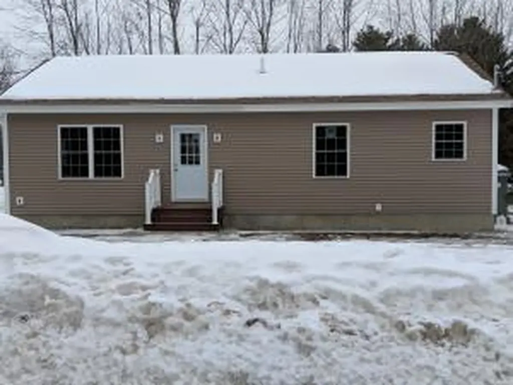 50 Braman Street Auburn ME 04210