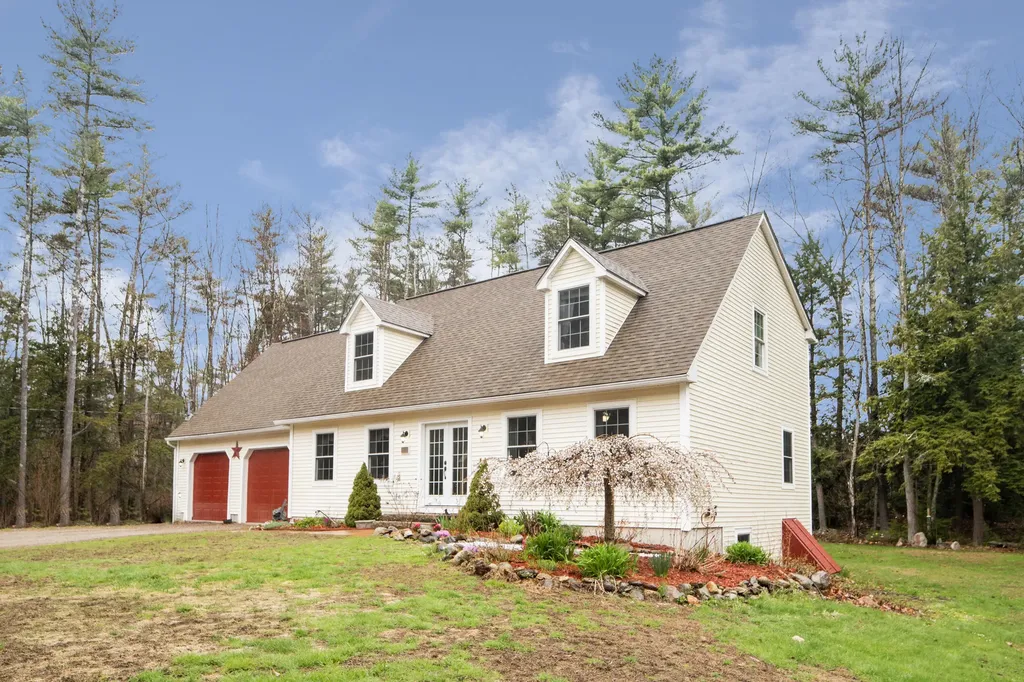 17 Northeast Drive Berwick ME 03901