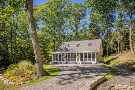 275 Shore Road Northport ME 04849