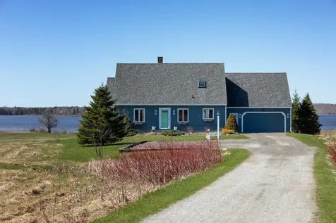 149 St. George Road South Thomaston ME 04858