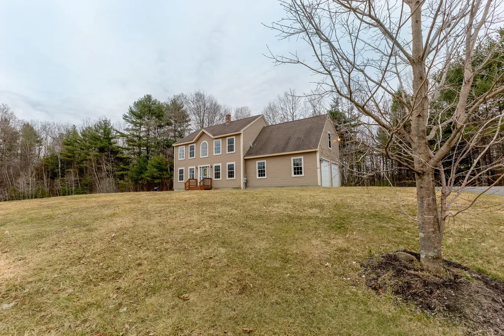 65 Curtis Farm Road Buxton ME 04093