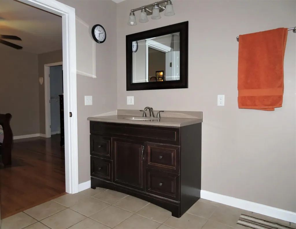 581 Hampden Road Carmel ME 04419