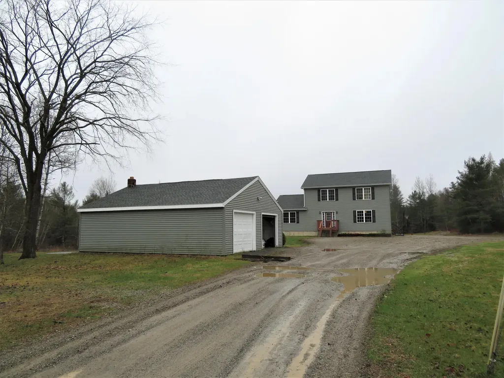 581 Hampden Road Carmel ME 04419