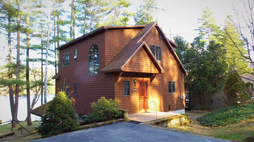 497 Lovejoy Shores Drive Fayette ME 04349