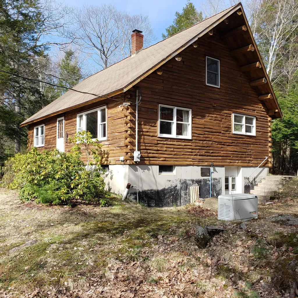 277 E Pond Road Nobleboro ME 04555