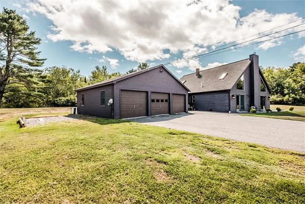 37 Buck Ridge Drive Belgrade ME 04917