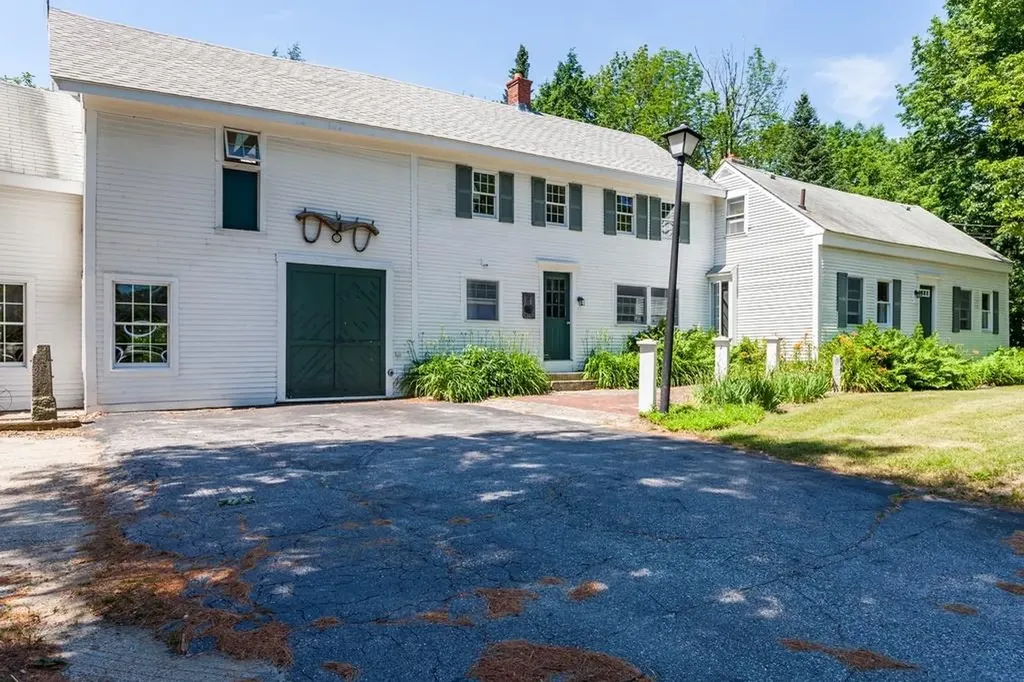 6 Babbidge Road Falmouth ME 04105