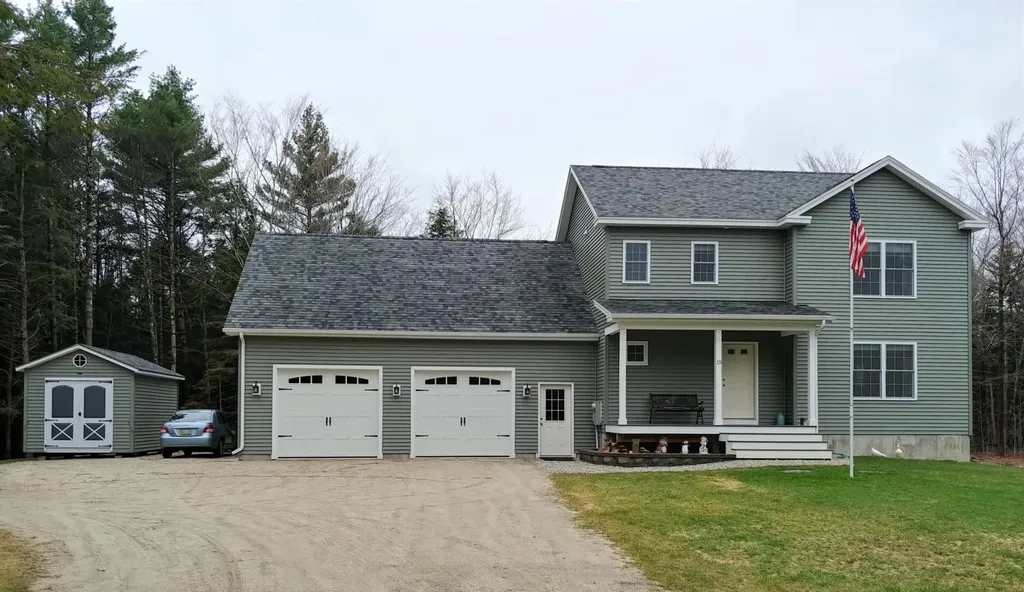 15 Strawberry Patch Lane Freeport ME 04032