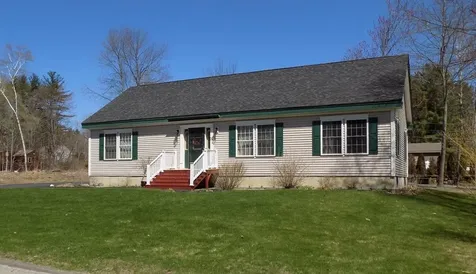 31 Barnet Avenue Waterville ME 04901