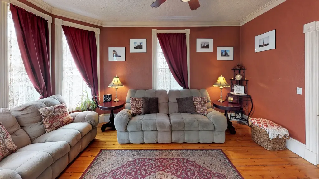 72 2nd Street Bangor ME 04401