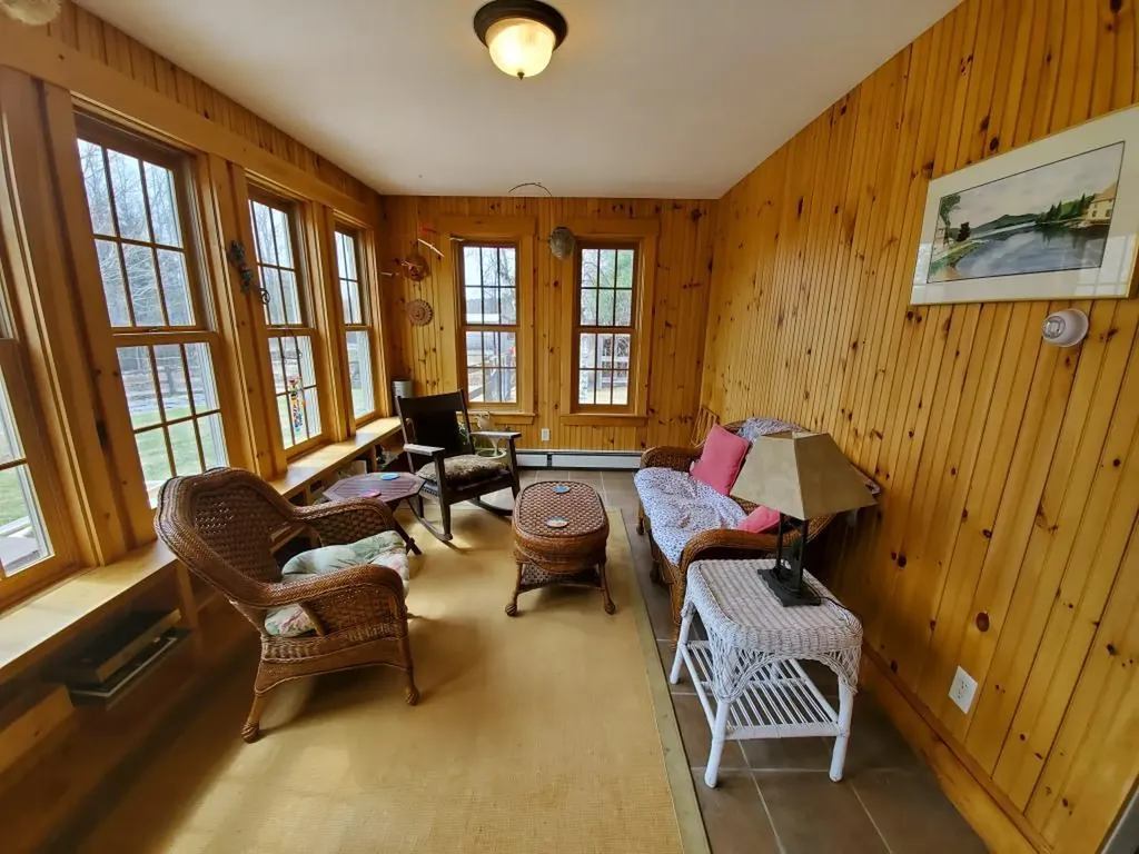 15 Gordon Road New Sharon ME 04955