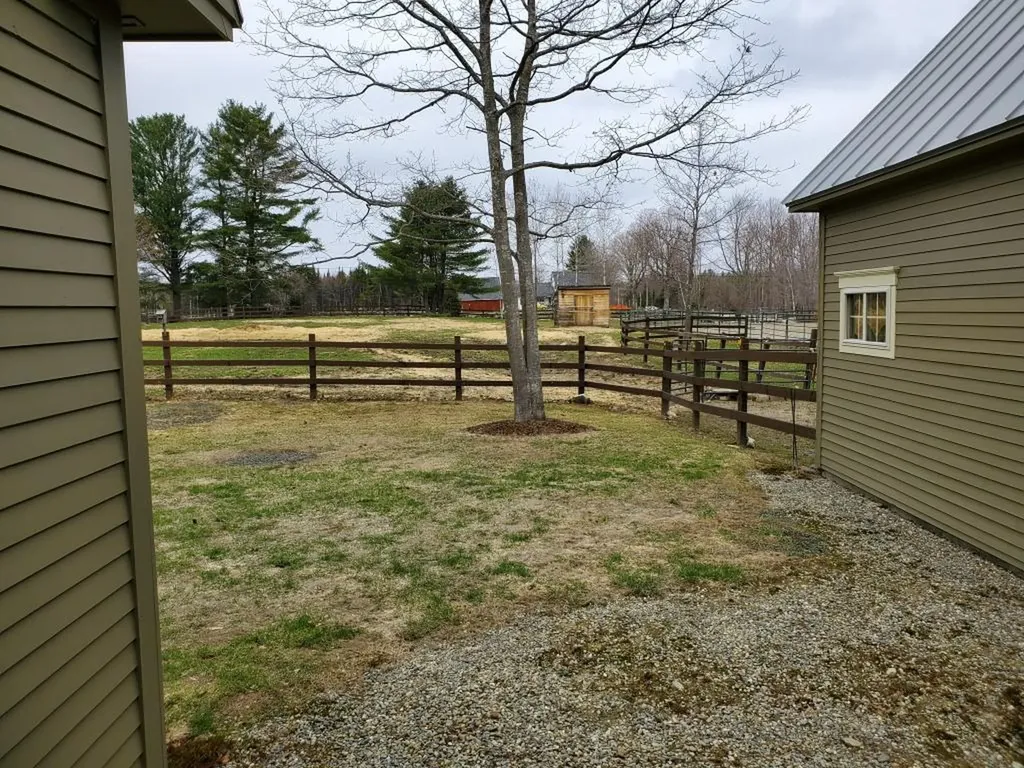 15 Gordon Road New Sharon ME 04955