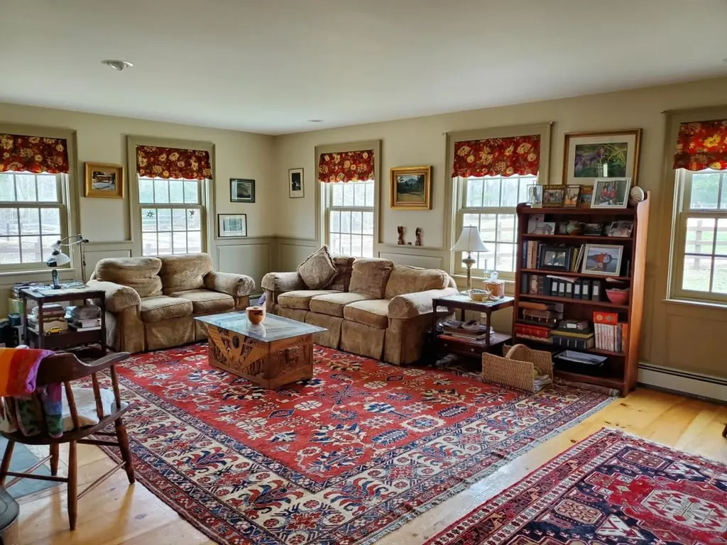 15 Gordon Road New Sharon ME 04955