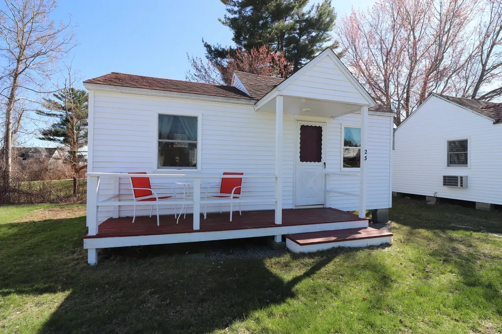 1139 Post Road Wells ME 04090