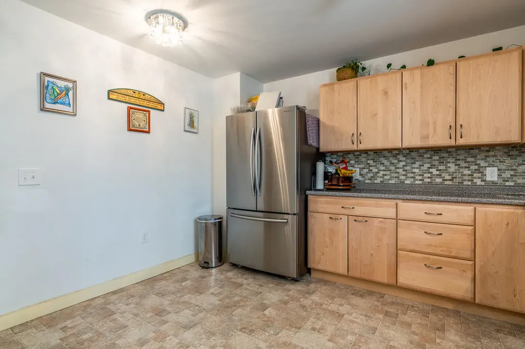 11 King Street Augusta ME 04330