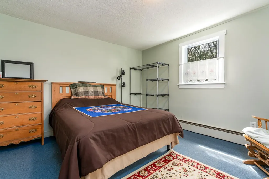 11 King Street Augusta ME 04330