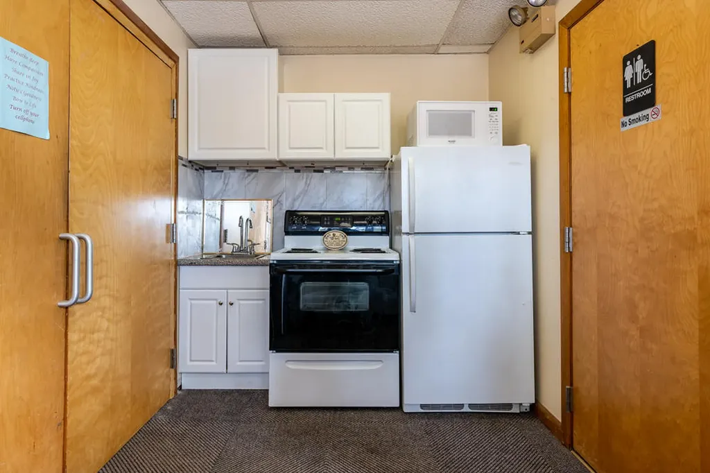 11 King Street Augusta ME 04330