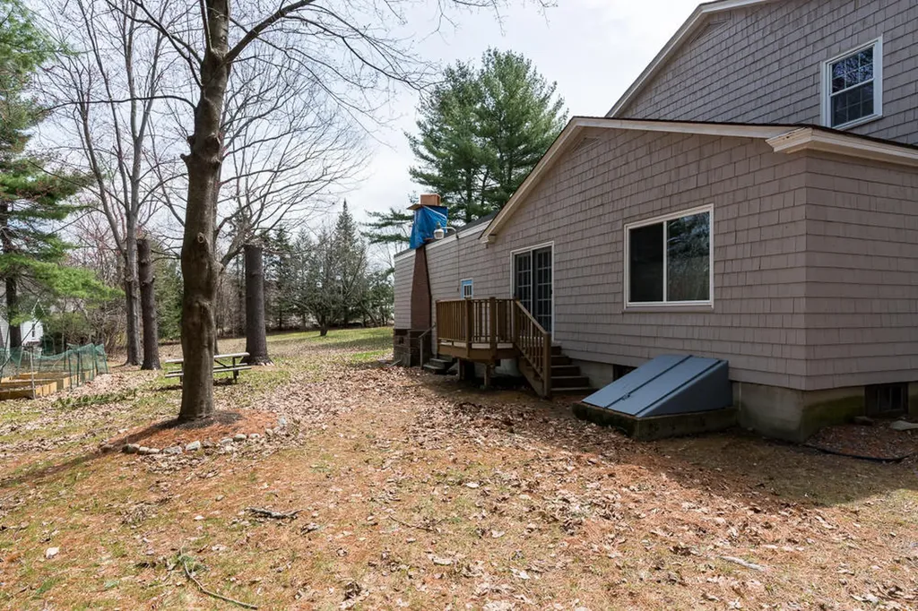 11 King Street Augusta ME 04330