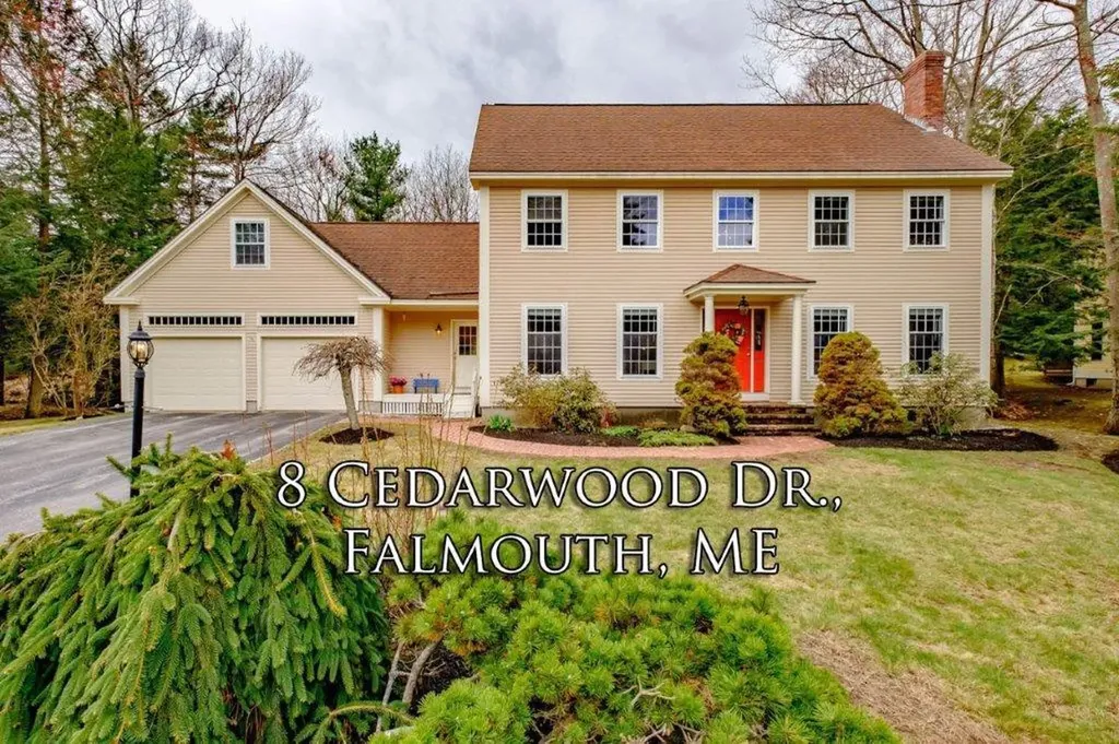 8 Cedarwood Drive Falmouth ME 04105