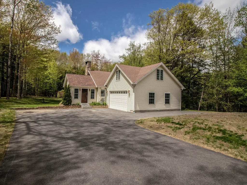 27 Bedard Lane Lyman ME 04002