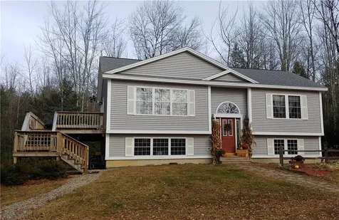 323 Jefferson Road Washington ME 04574