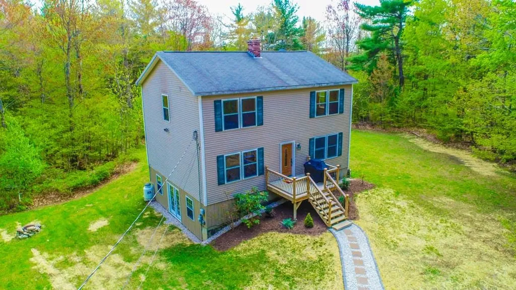 806 S Belfast Avenue Augusta ME 04330