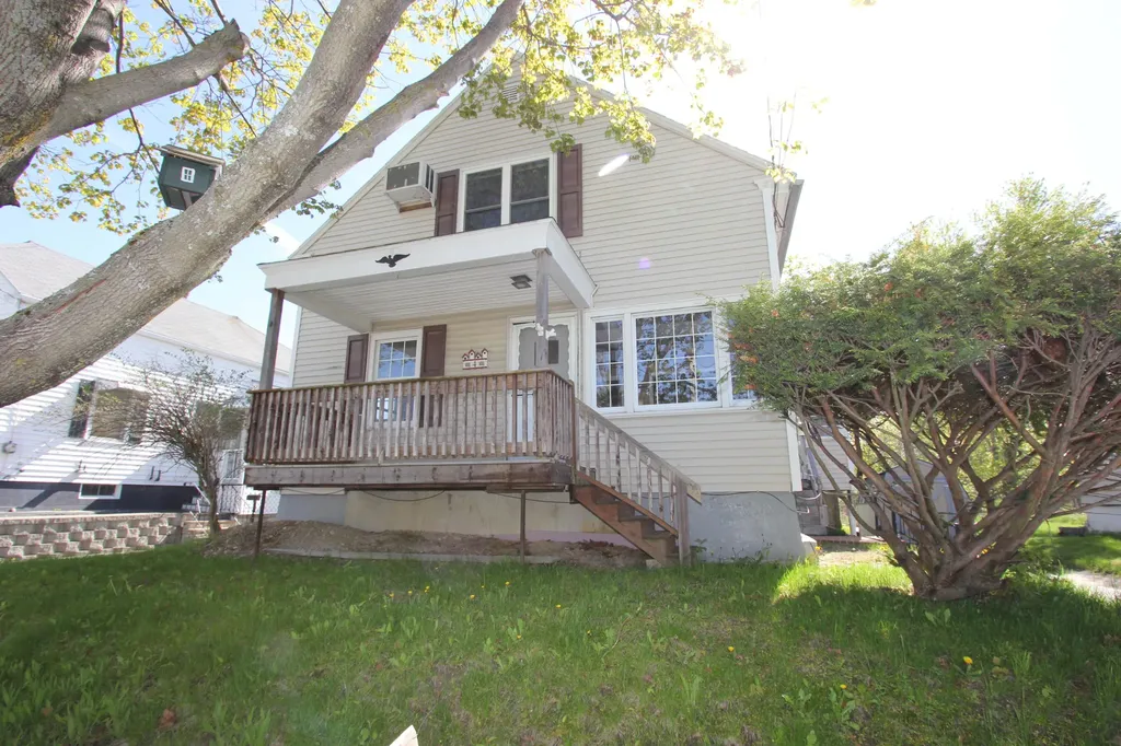 4 Perley Street Lewiston ME 04240