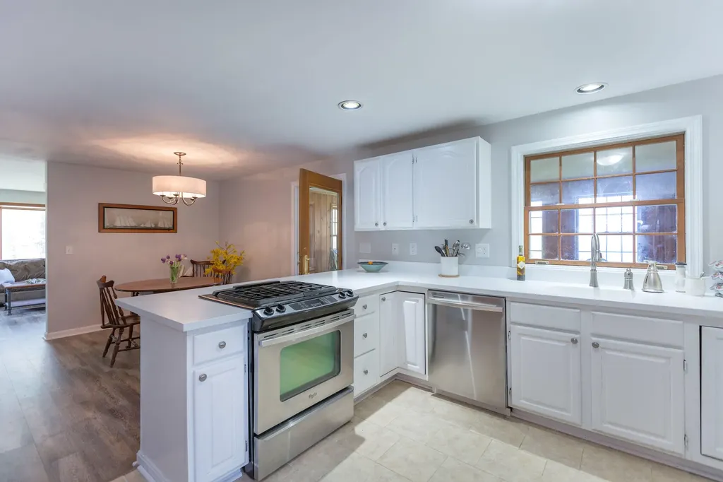 87 Sunset Cove Road Harpswell ME 04079