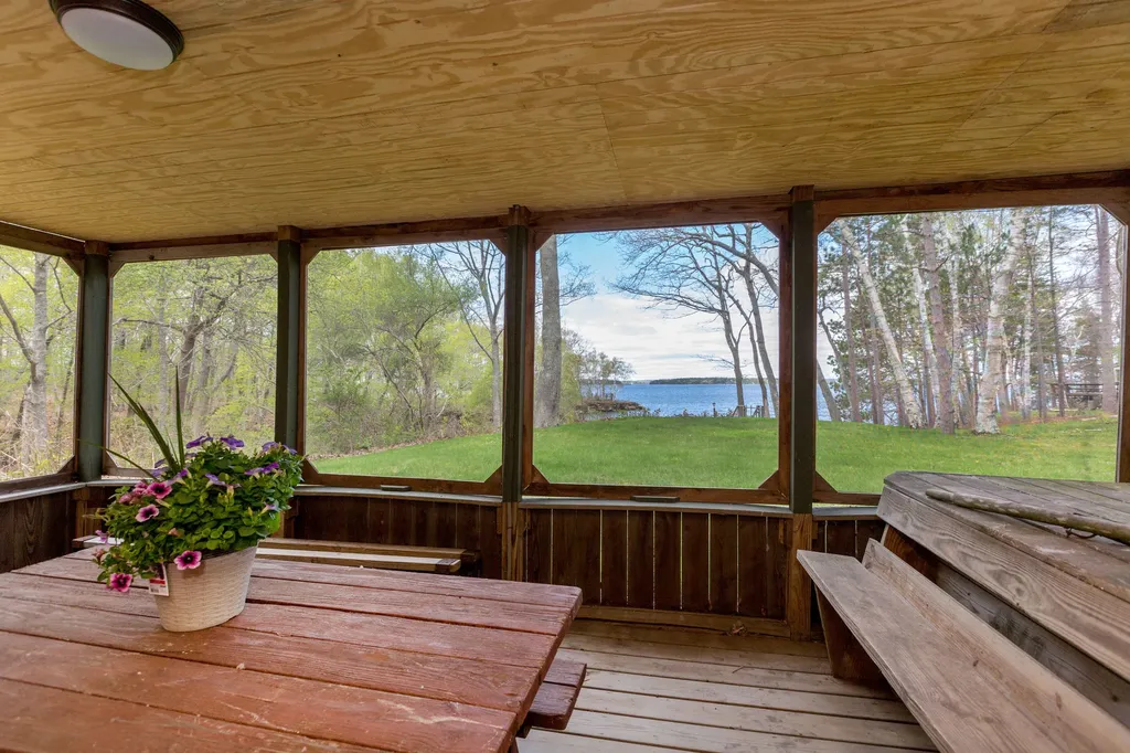 87 Sunset Cove Road Harpswell ME 04079