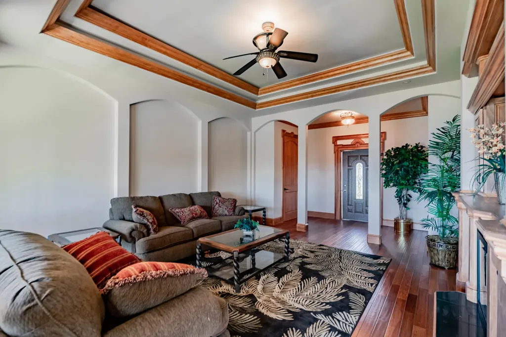 87 Waldo Avenue Rockland ME 04841