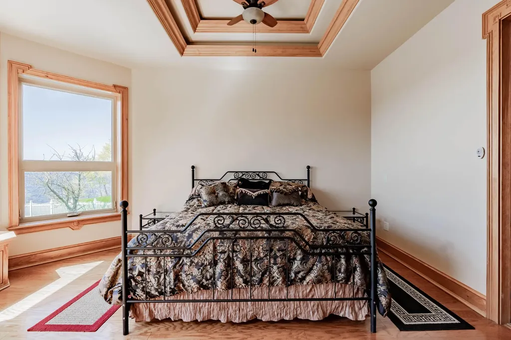 87 Waldo Avenue Rockland ME 04841