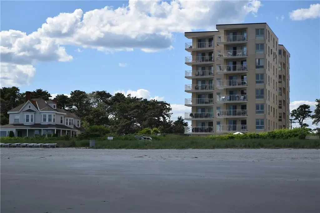 219 East Grand Avenue Old Orchard Beach ME 04064
