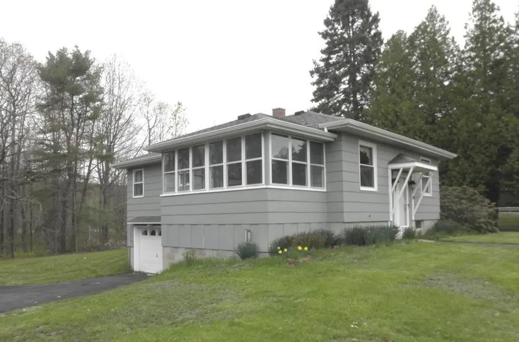 477 Marsh Road Sabattus ME 04280