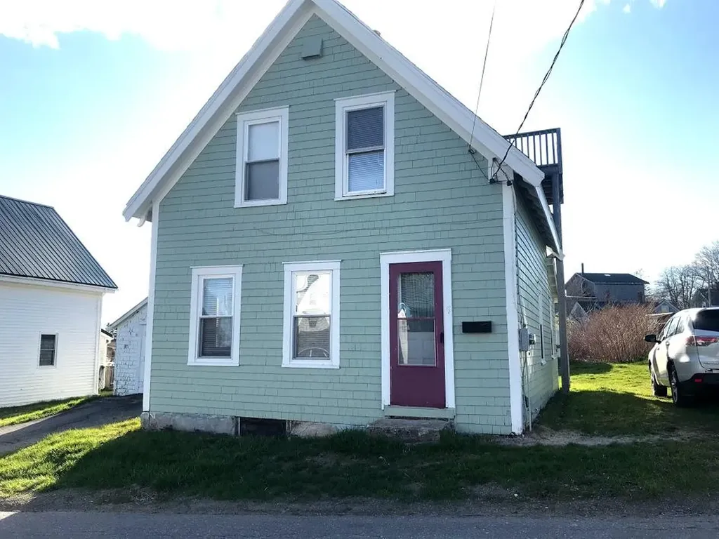 5 South Street Lubec ME 04652