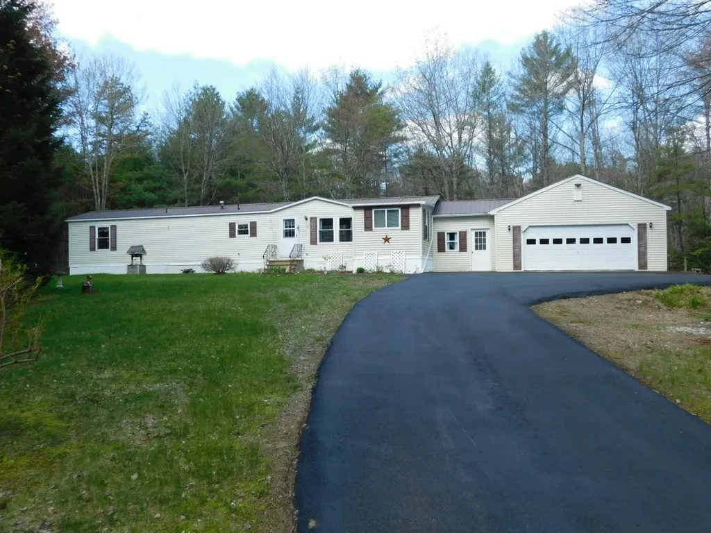 42 West Lebanon Road Lebanon ME 04027