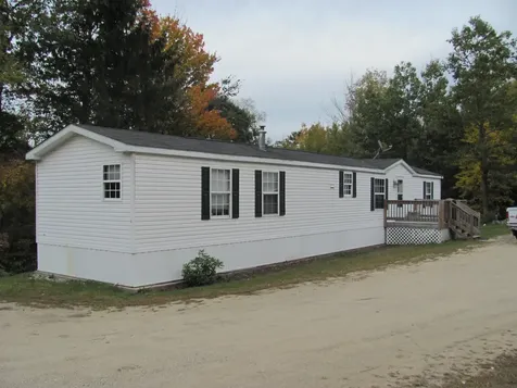 19 Lonely Pine Drive Oxford ME 04270