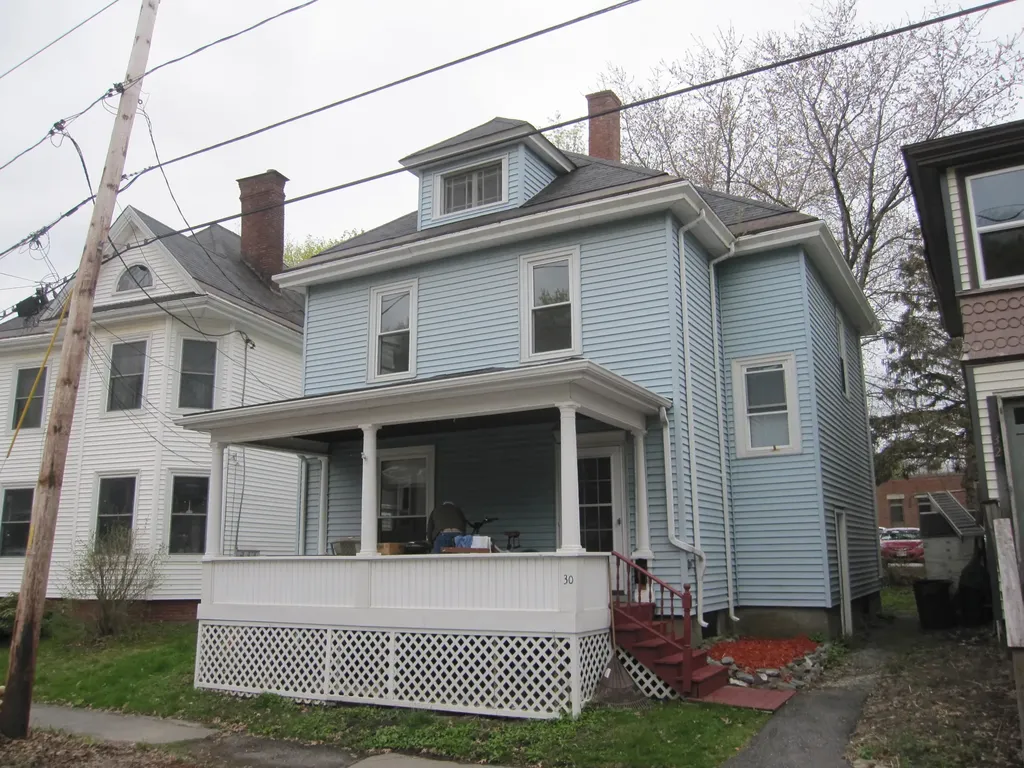 30 Parkview Avenue Bangor ME 04401