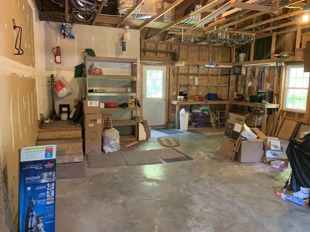 23 Youngs Lane Old Town ME 04468